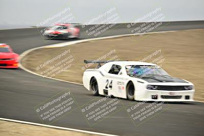 media/Jan-26-2025-CalClub SCCA (Sun) [[cfcea7df88]]/Group 3/Race/